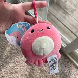 NWT Abby octopus squishmallows clip
